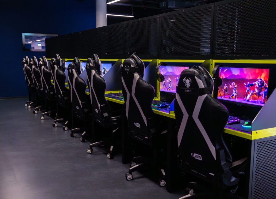 esport gaming cafe in central dortmund, diablo chairs and computers in LAN Arena